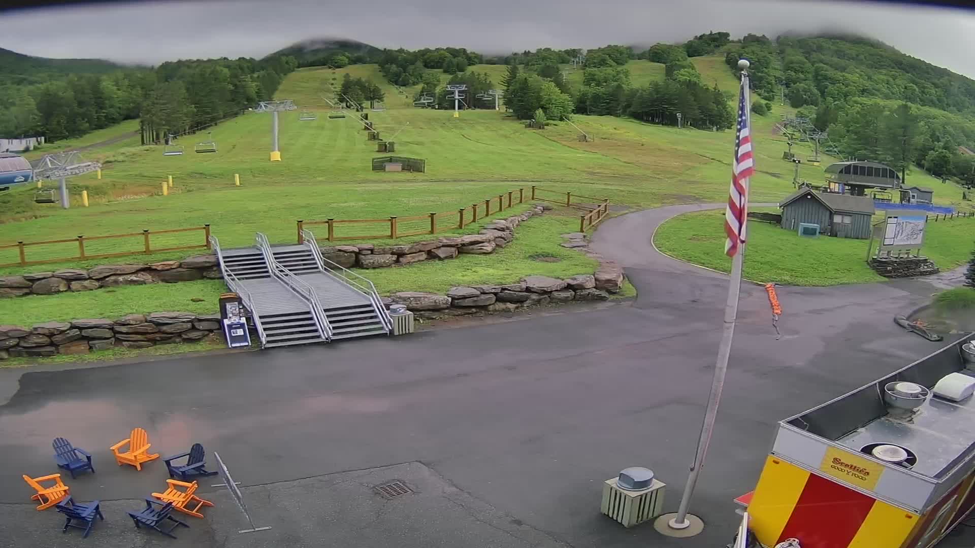 Hunter Mountain — Base Area webcam